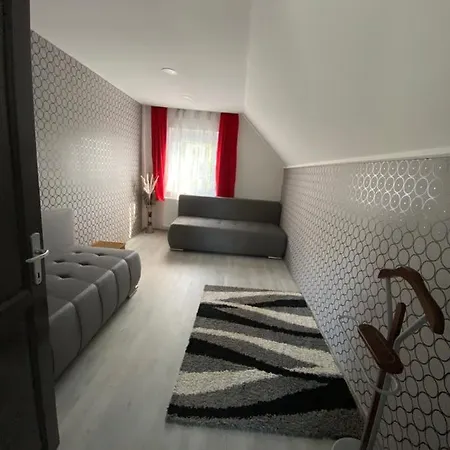Korona Apartman 2 Feriehus