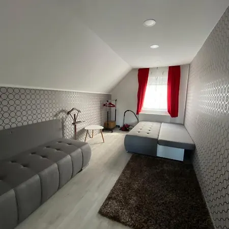 Korona Apartman 2 Balatonboglár